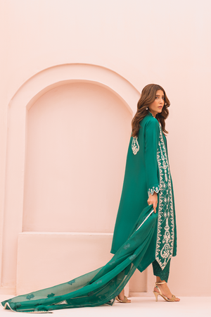 Pakistani Emerald Green Embroidered Silk Salwar Kameez (3-Piece) - Image 4