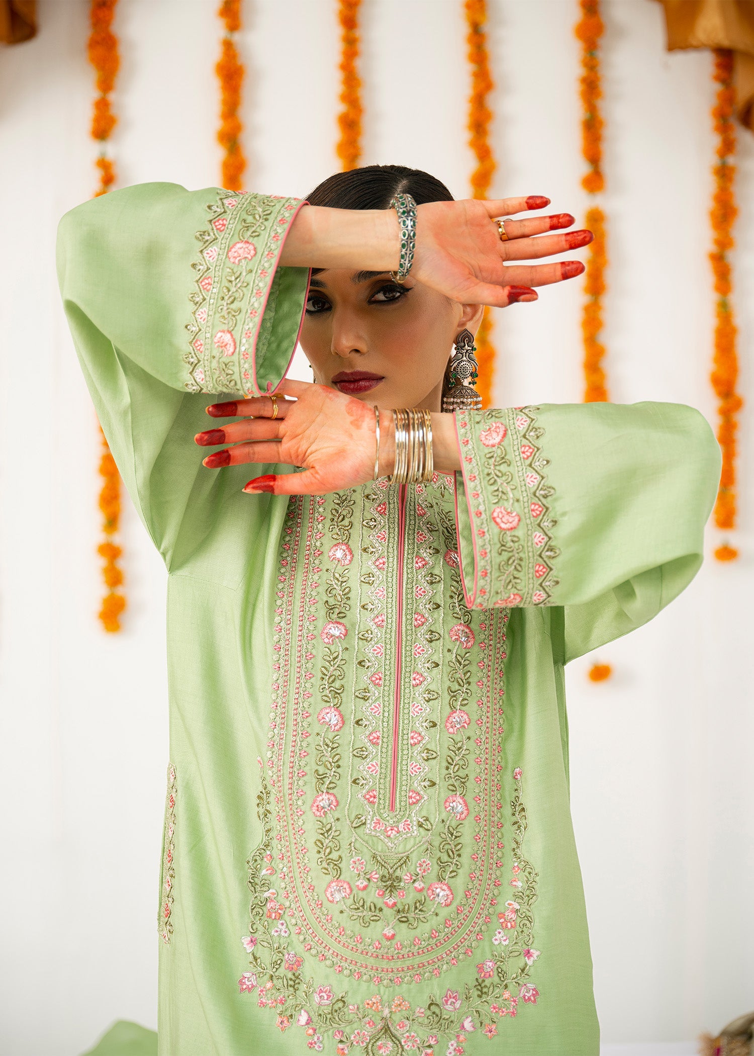 Pakistani Pistachio Thread Embroidered Thai Silk Kurta Set (3-Piece) - Image 3