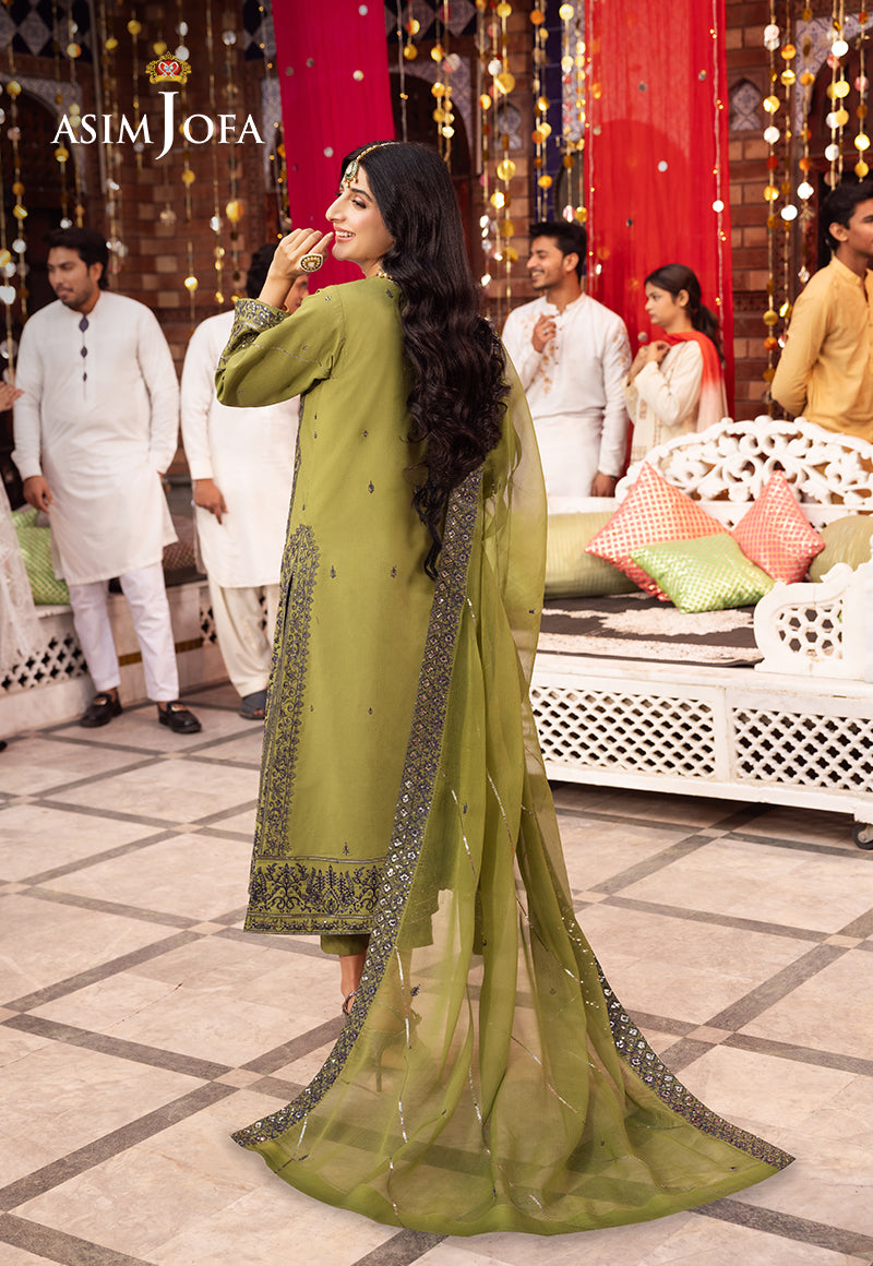 Pakistani Fresh Green Embroidered Twisted Silk & Chiffon Suit (3-Piece) - Image 3