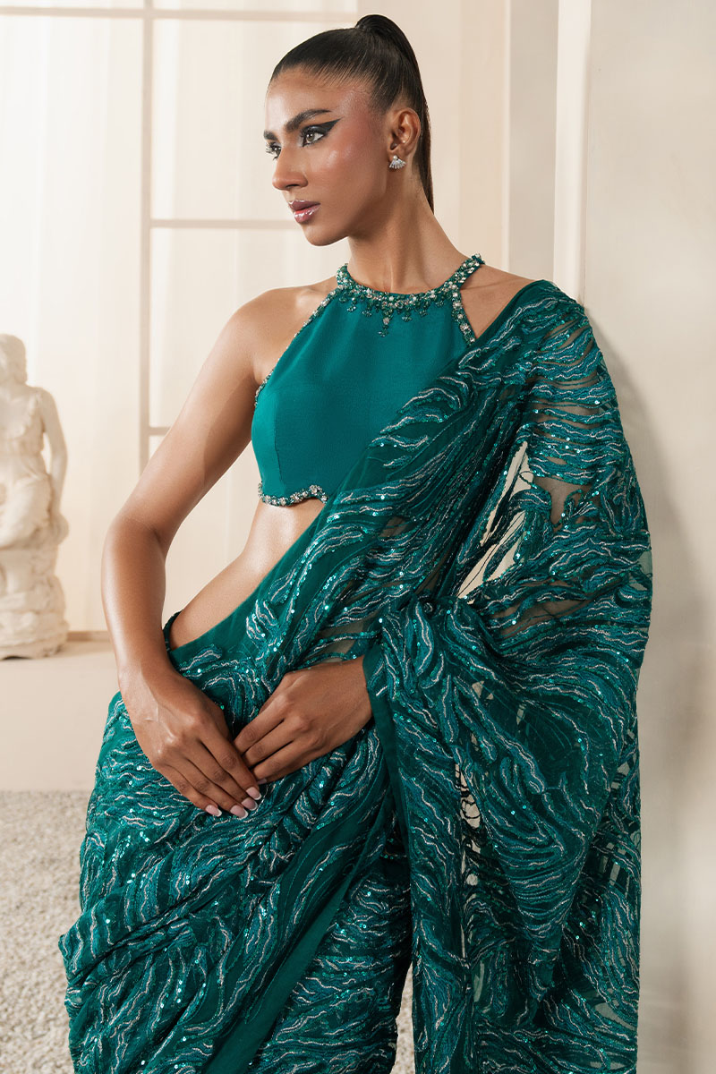 Emerald Green Embroidered Georgette Saree (2-Piece) - Image 7