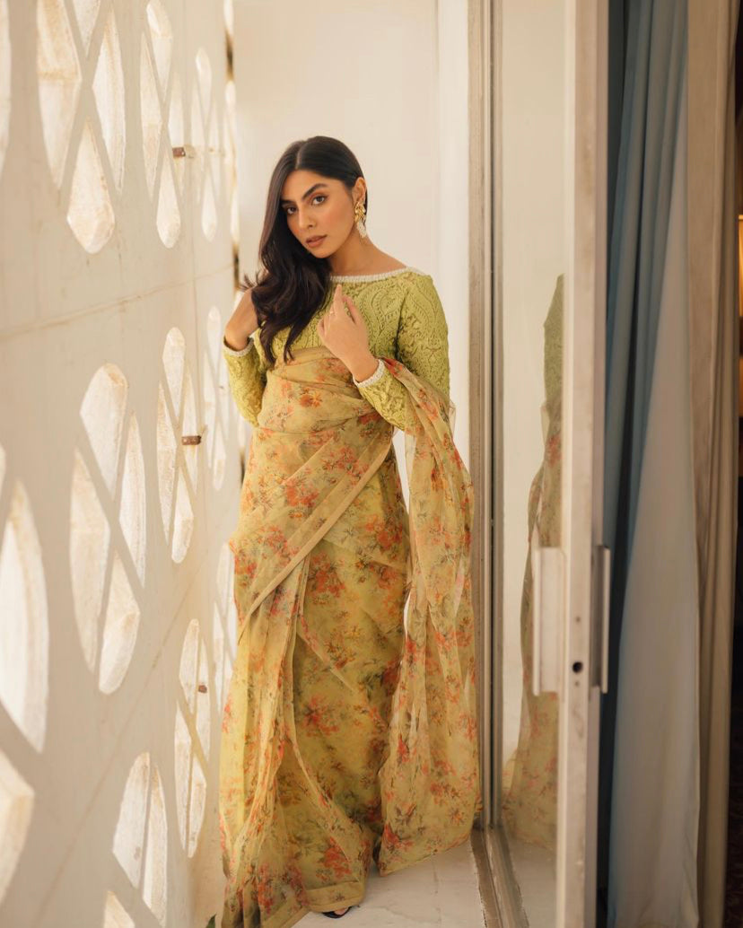 Muted Apple Green Resham Embroidered Organza Saree (2-Piece) - Image 5