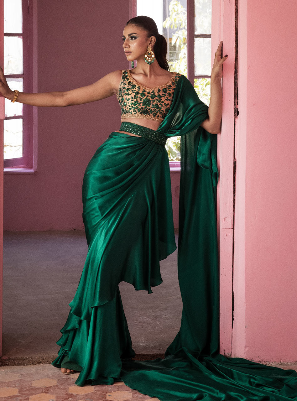 Emerald Green Embroidered Silk Ombre Saree (2-Piece) - Image 2