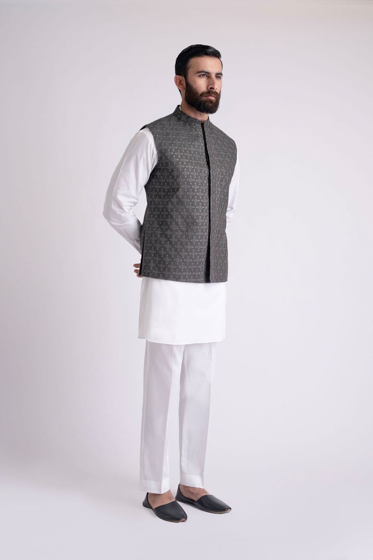 Olive Embroidered Waistcoat with Mandarin Collar (3-Piece) - Image 3