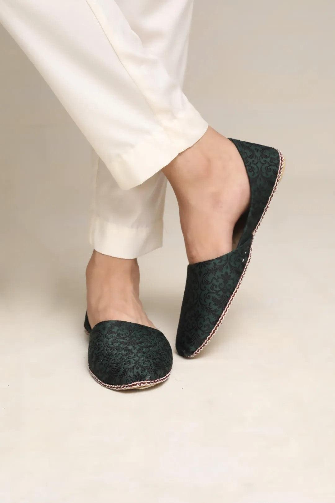 Dark Green Jacquard Waistcoat (3-Piece) - Image 2