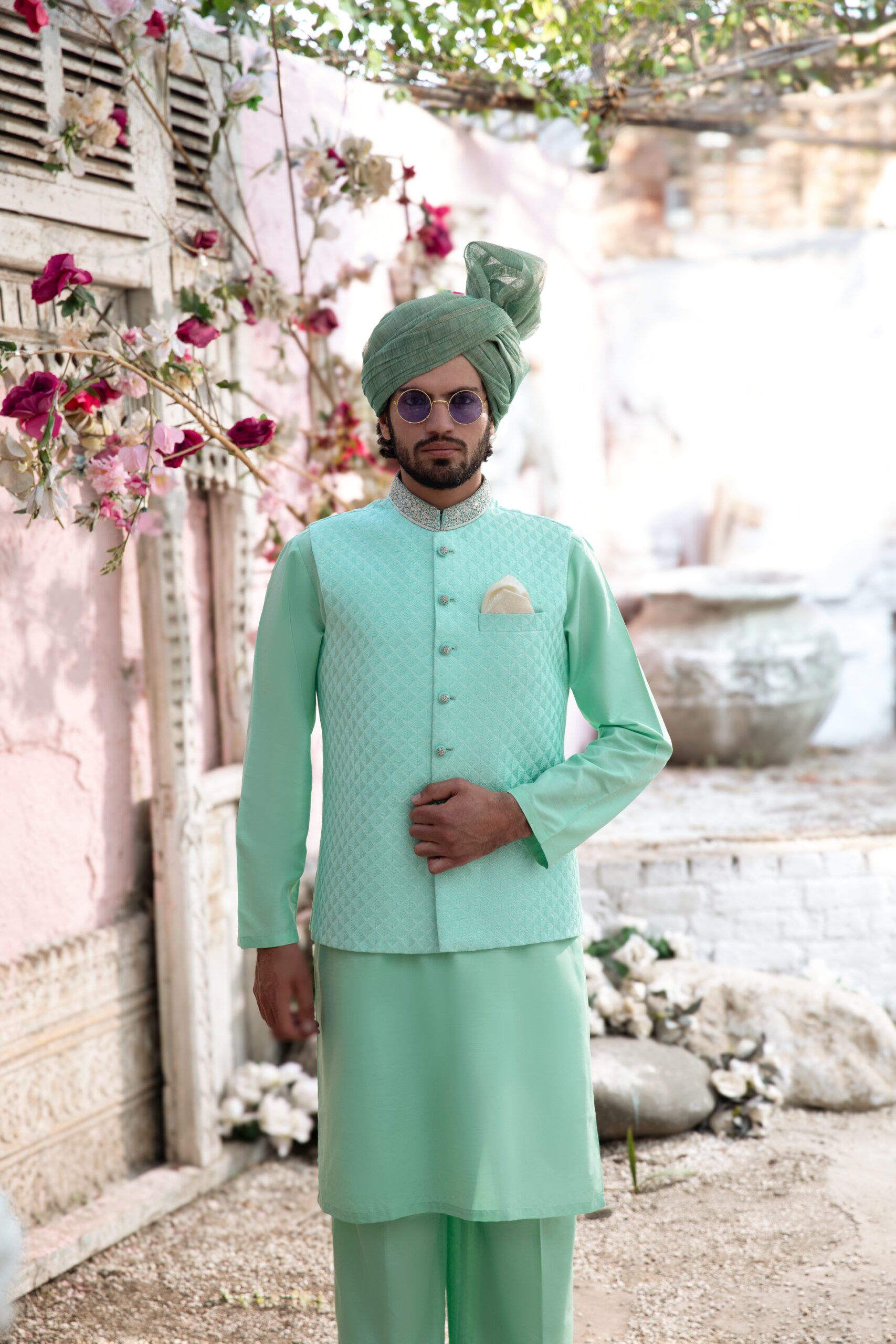 Mehendi Green Hand-Embroidered Chikankari Waistcoat (3-Piece) - Image 2