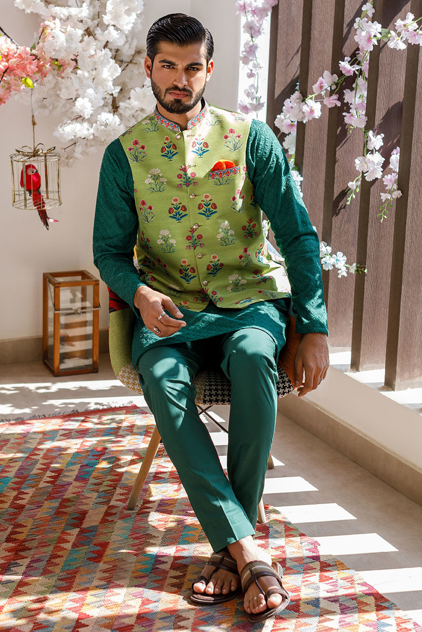Green Embroidered Cotton Waistcoat Kurta Set (3-Piece) - Image 3