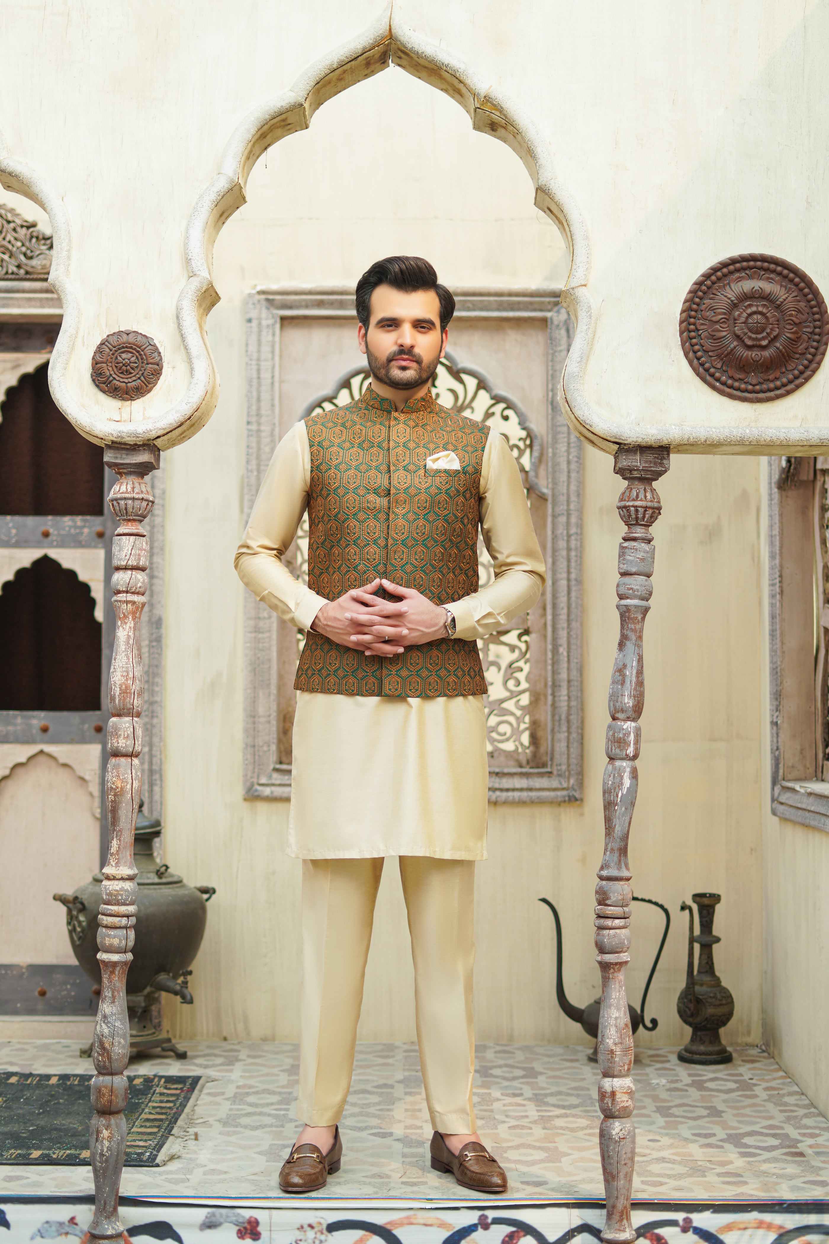 Green Beige Embroidered Cotton Silk Waistcoat Kurta Pajama (3-Piece) - Image 3