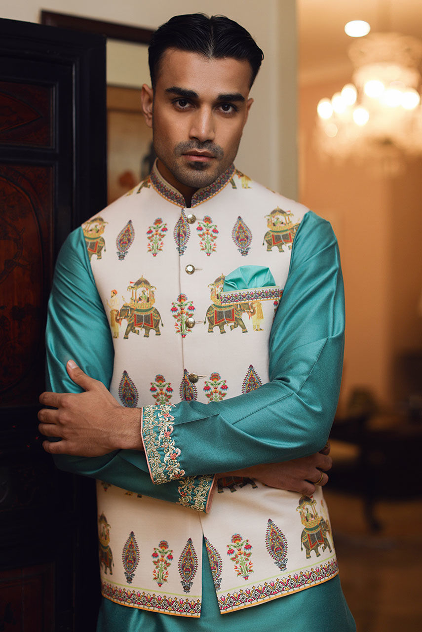 Sea Green Embroidered Cotton Silk Waistcoat Kurta (3-Piece) - Image 3