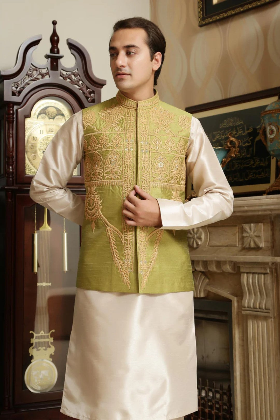 Apple Green Embroidered Cotton Silk Waistcoat (3-Piece) - Image 3