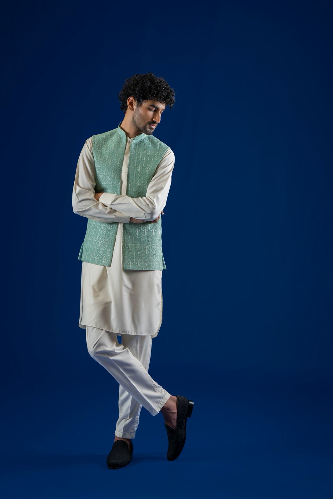 Light Green Embroidered Waistcoat Kurta Set (3-Piece) - Image 1