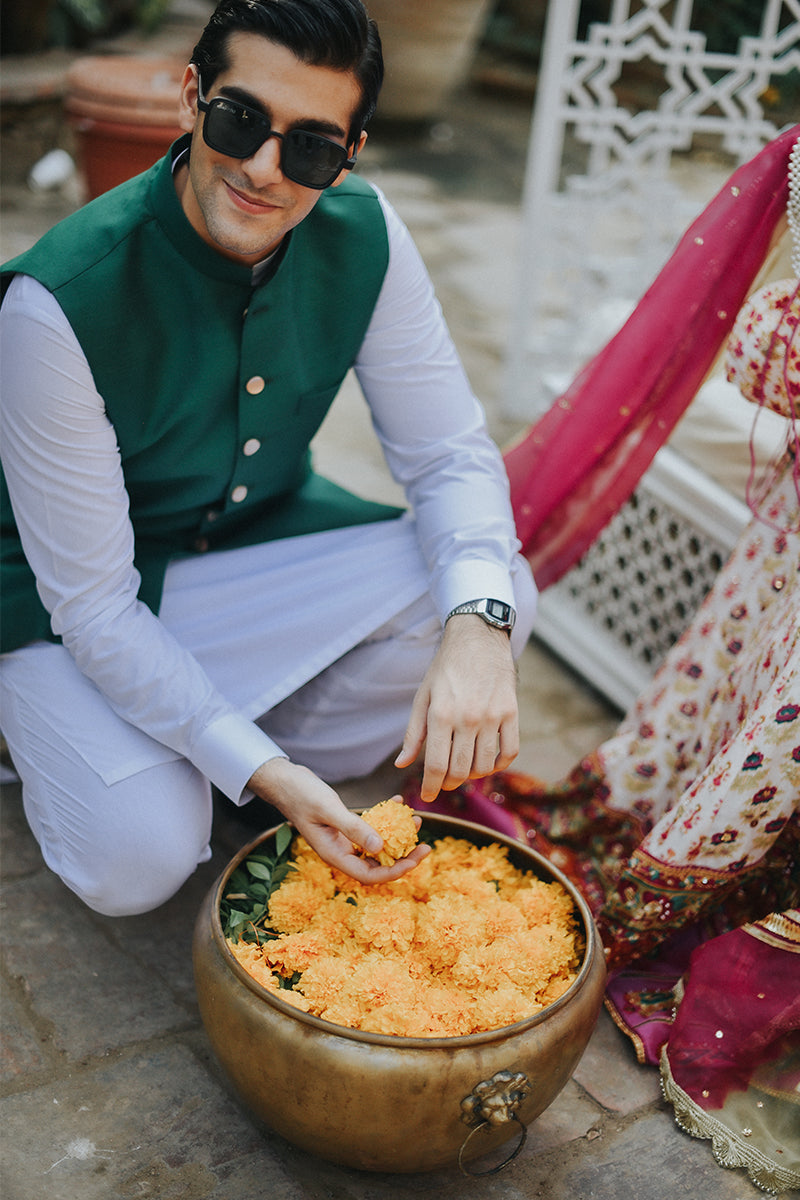 Bottle Green Katan Cotton Waistcoat (3-Piece) - Image 5