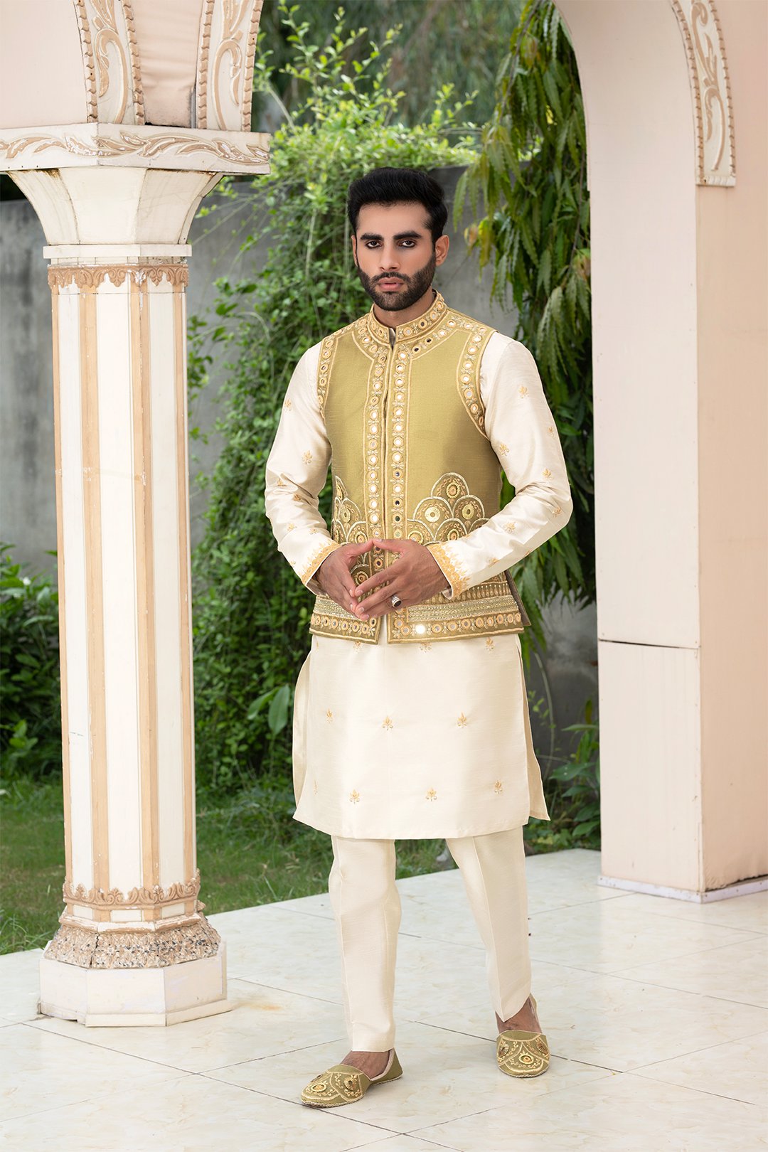 Mehndi Green Shisha Embroidered Silk Waistcoat Kurta (3-Piece) - Image 4