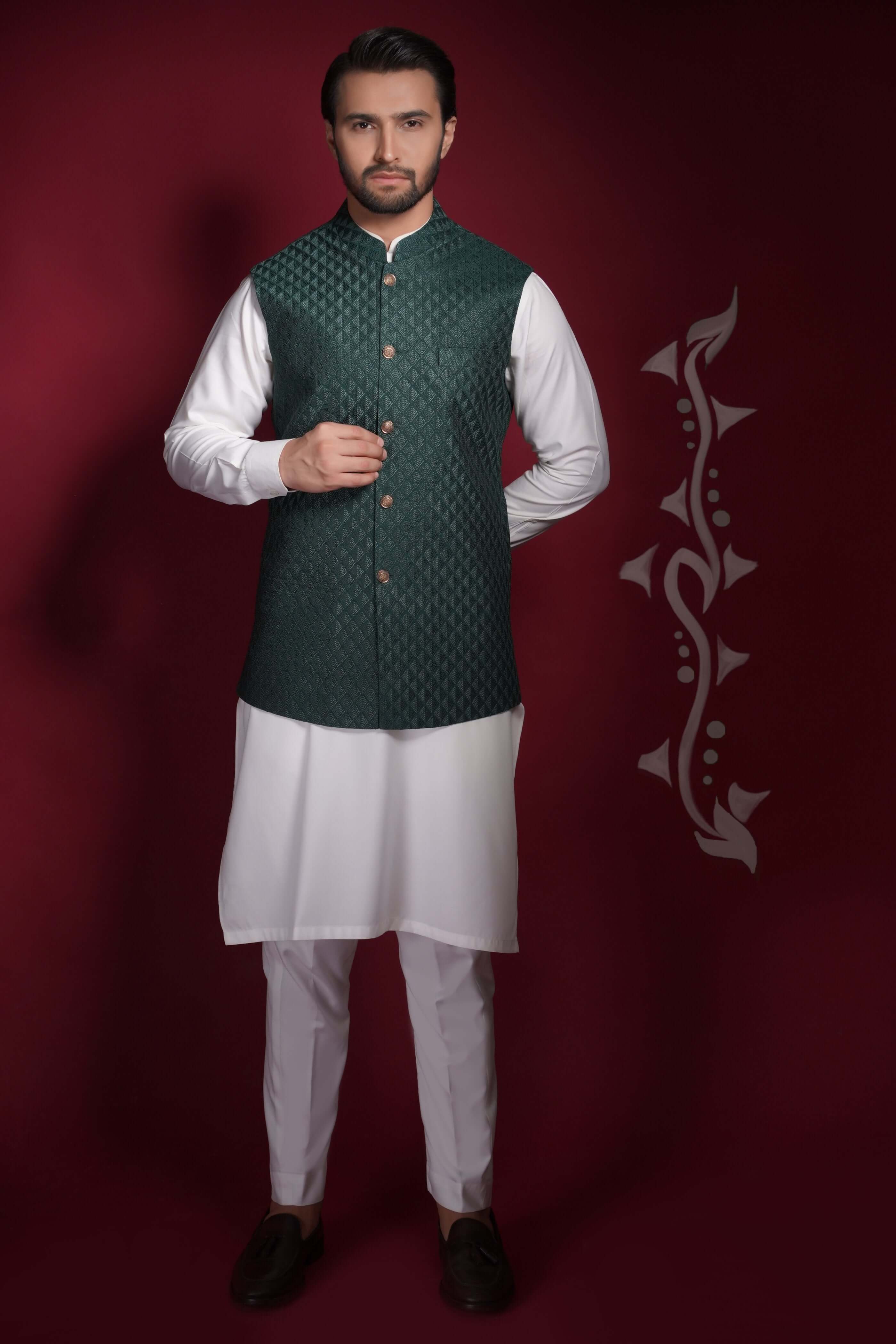 Emerald Green Embroidered Suiting Waistcoat Kurta (3-Piece) - Image 3