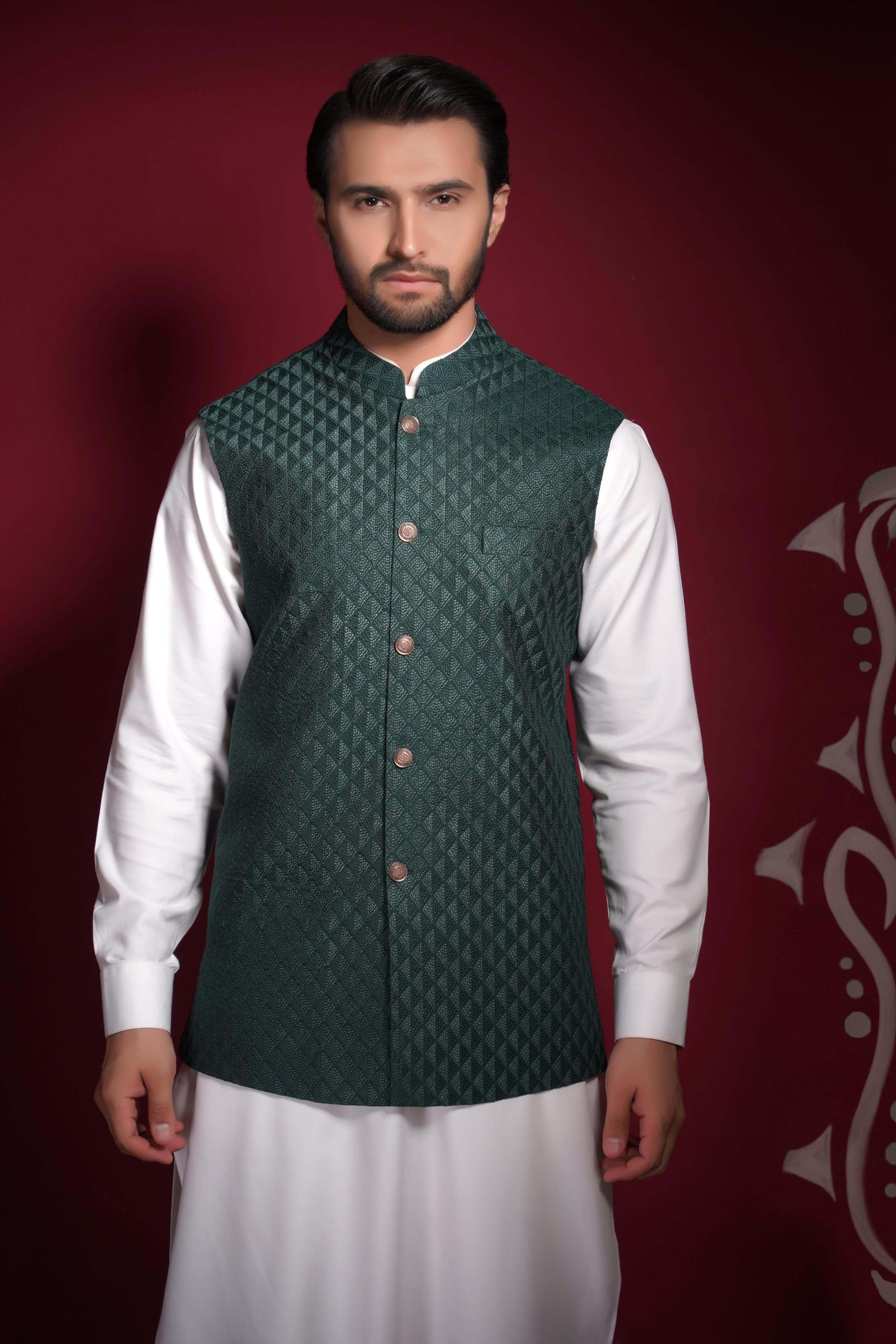 Emerald Green Embroidered Suiting Waistcoat Kurta (3-Piece) - Image 5