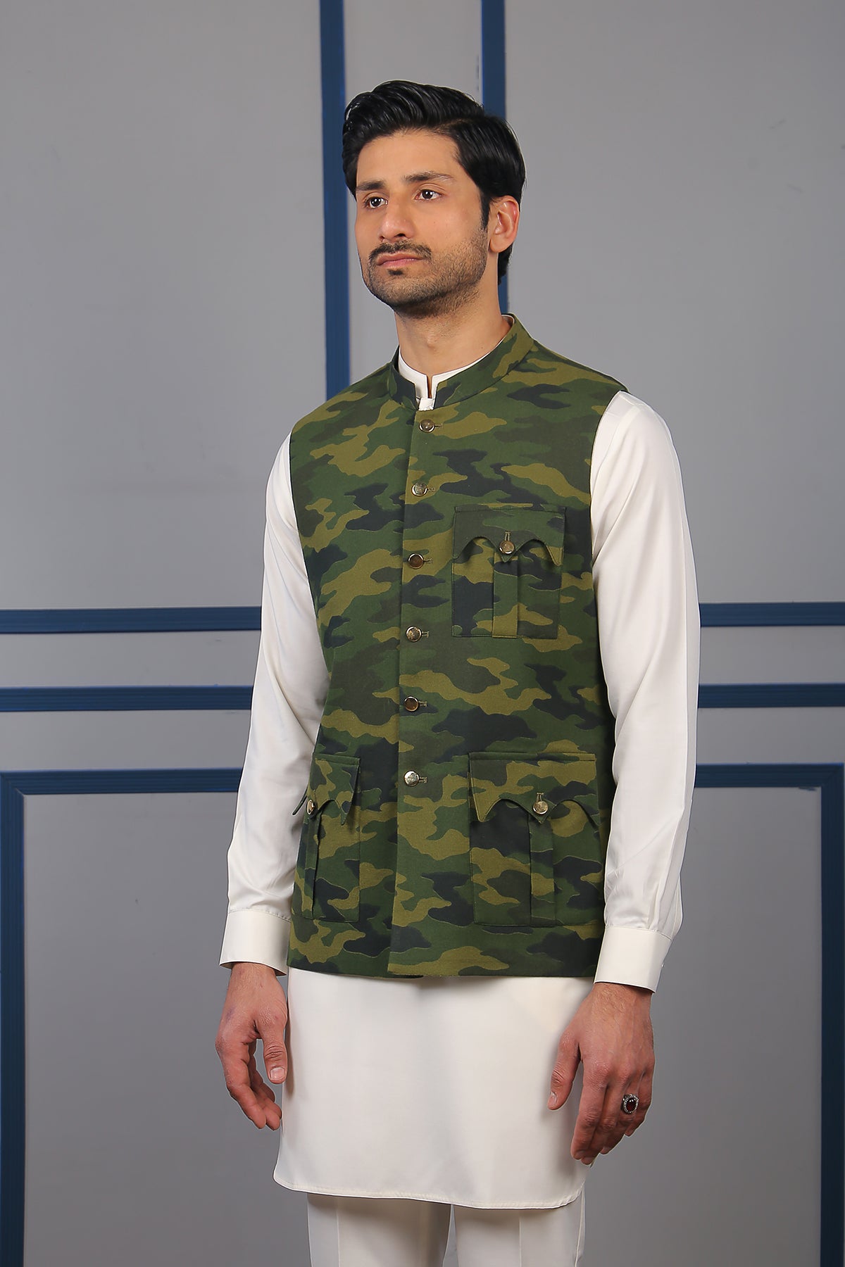 Camo Green Printed Woven Waistcoat Kurta (2-Piece) - Image 2