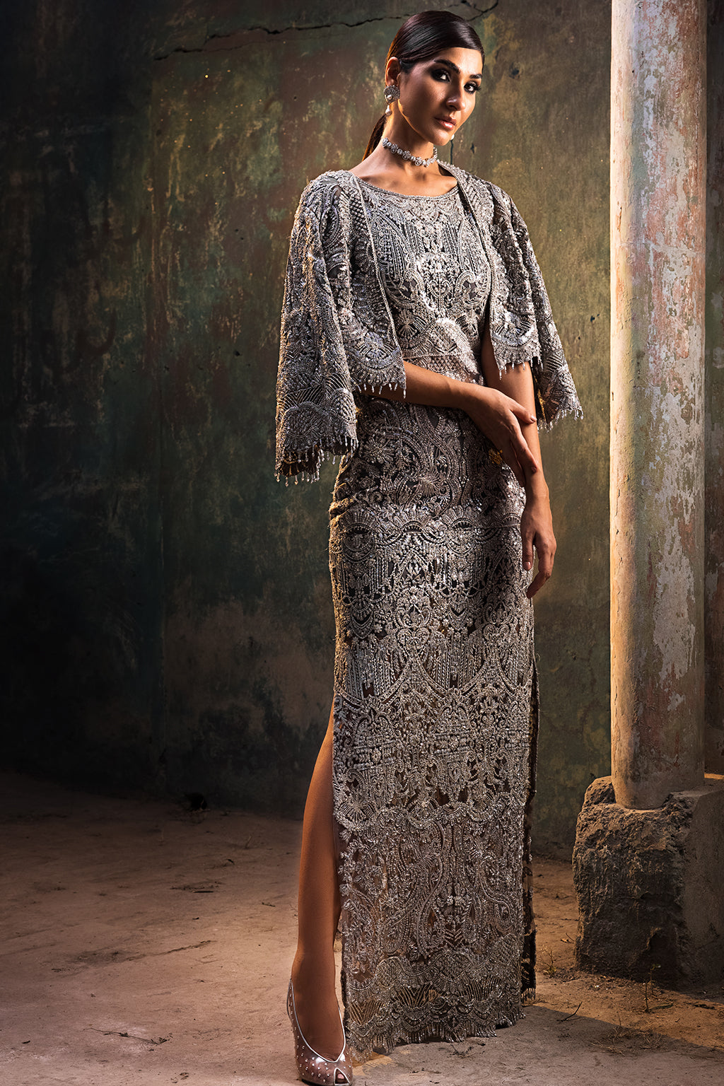 Grey Embellished Net Organza Gown (1-Pc) - Image 5