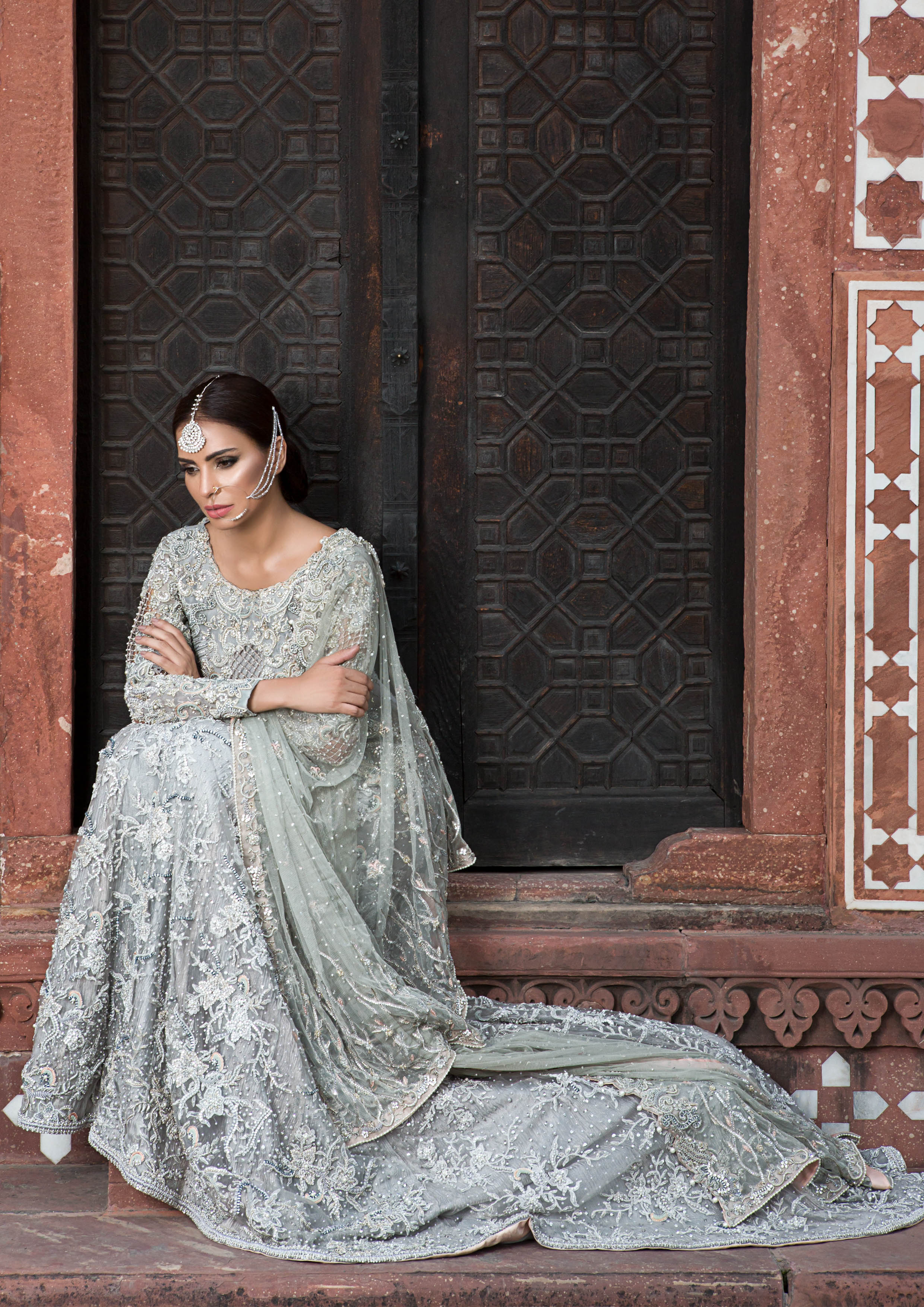 Pakistani Grey Embellished Net Bridal Gown (2-Piece) - Image 3