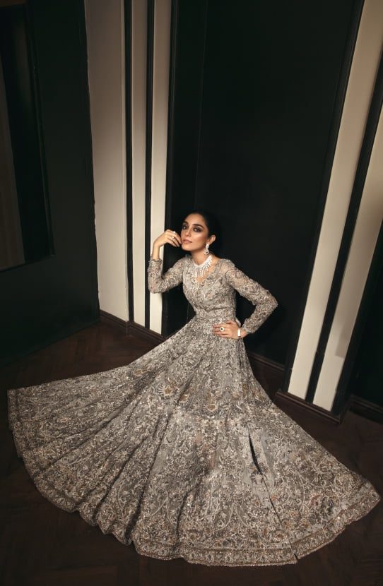 Grey Metallic Embroidered Organza Gown (1-Pc) - Image 4