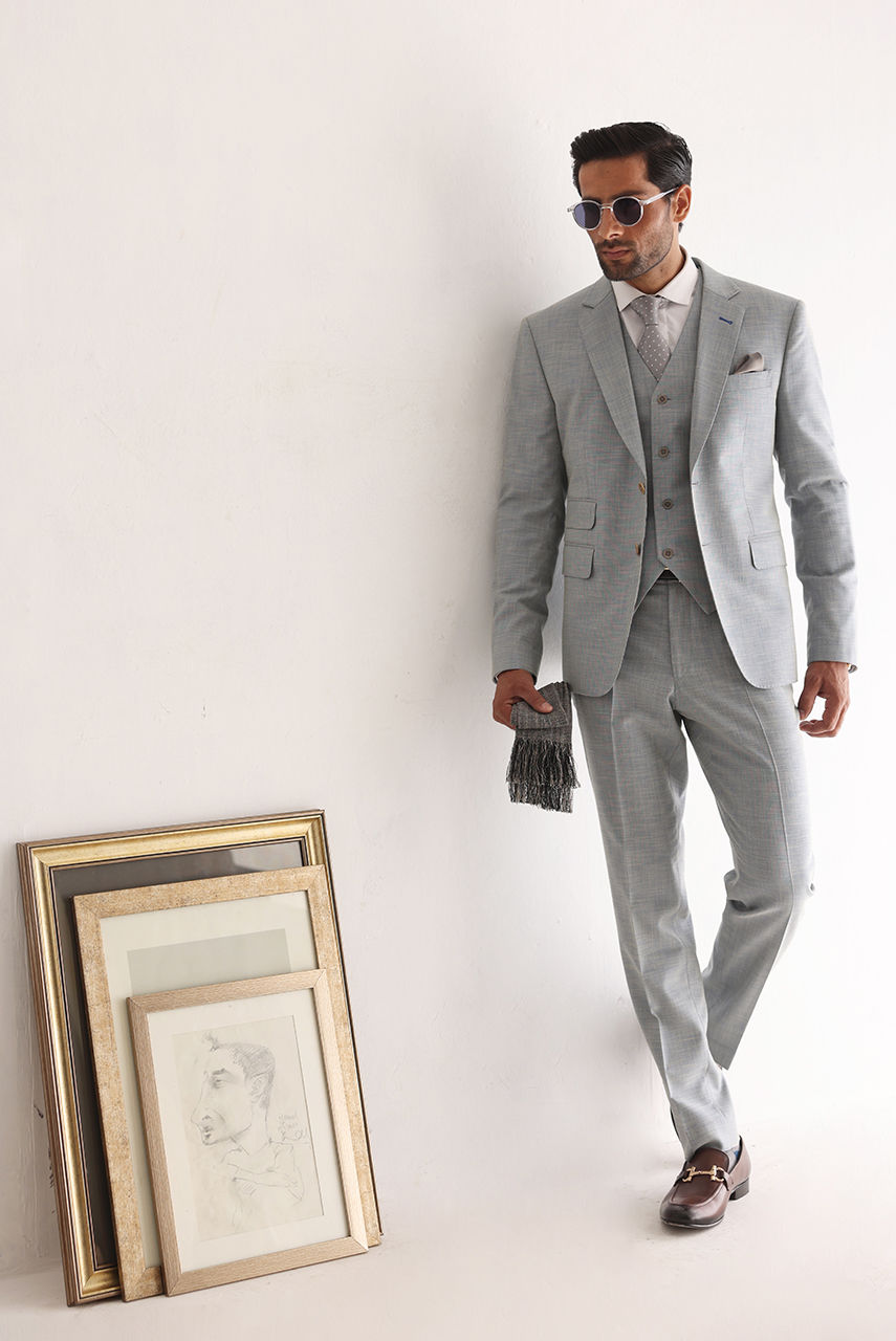 Grey Premium Suiting Fabric 3-Piece Men's Suit - Image 4