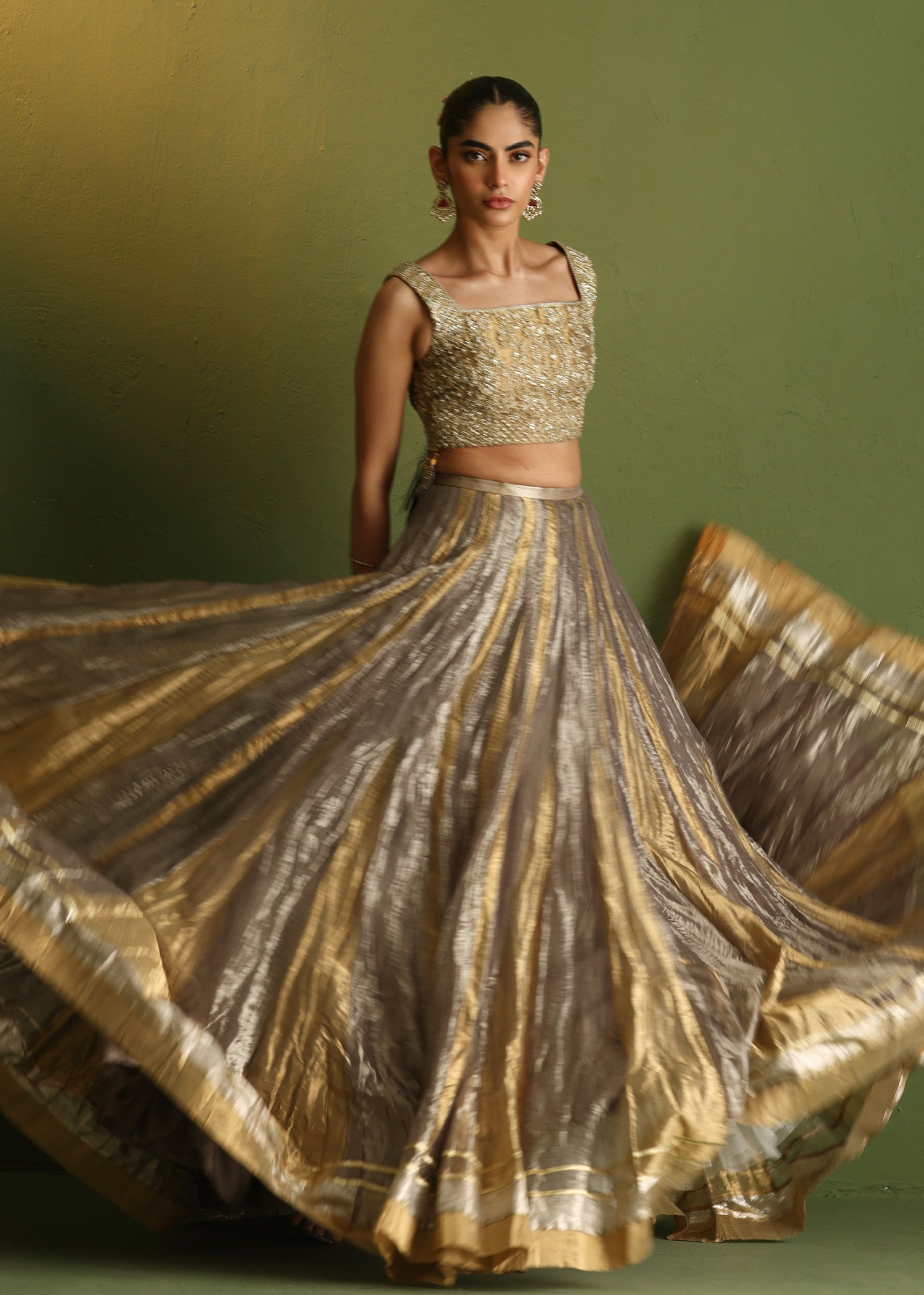 Pakistani Charcoal Grey Embellished Lama Lehenga (3-Piece) - Image 15