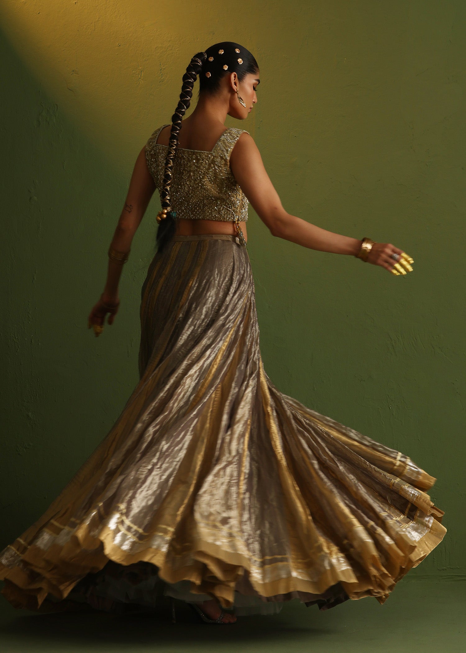 Pakistani Charcoal Grey Embellished Lama Lehenga (3-Piece) - Image 16