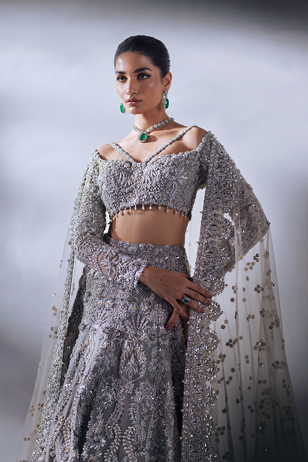 Grey 3D Embellished Organza Lehenga Choli (3-Piece) - Image 2