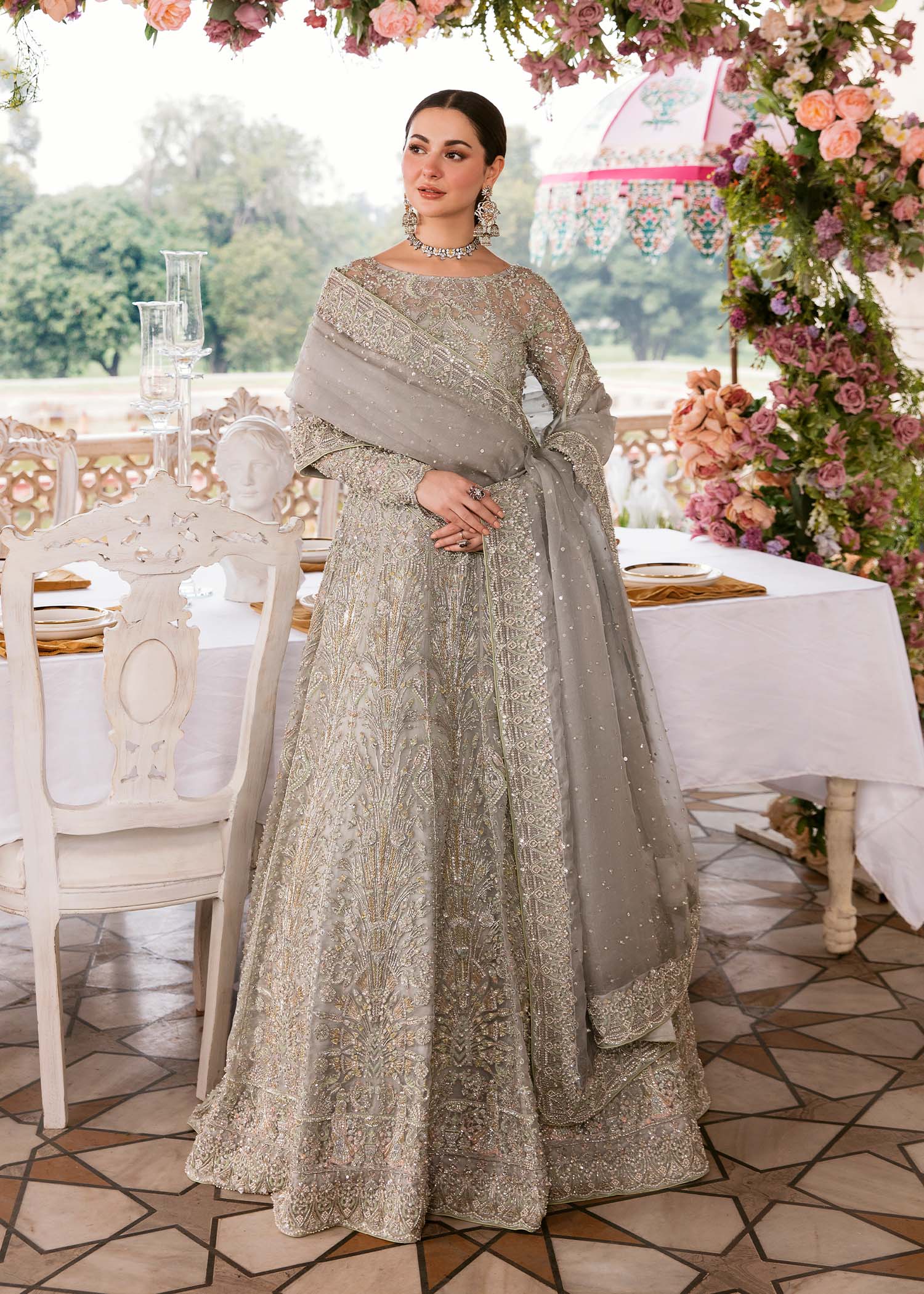 Grey Hand-Embellished Organza Lehenga (3-Piece) - Image 6