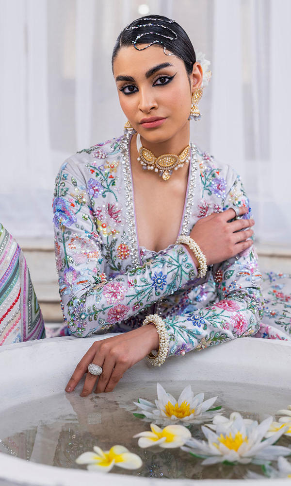 Ash Grey Embroidered Organza Lehenga Set (3-Piece) - Image 3