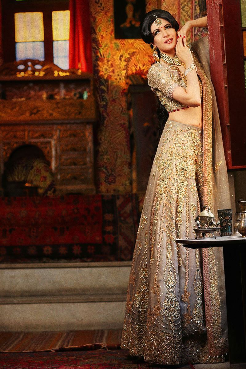 Pakistani Grey Embroidered Organza Lehenga (3-Piece) - Image 1