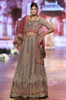 Pakistani Grey Embroidered Organza Lehenga Choli (3-Piece) - Image 4