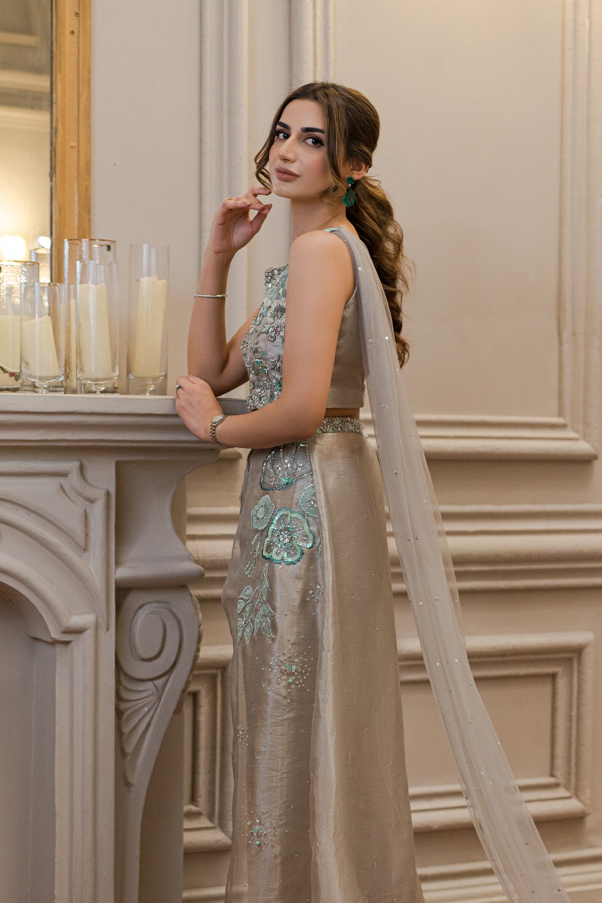 Pakistani Grey Embellished Tissue Lehenga Set (3-Piece) - Image 2