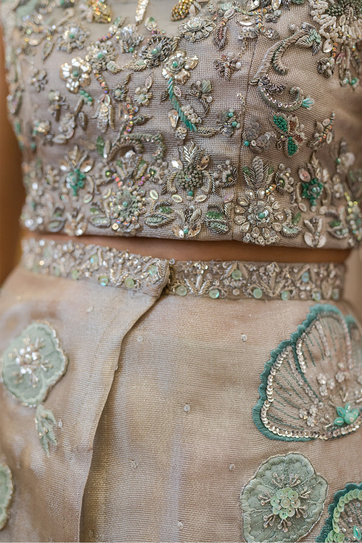 Pakistani Grey Embellished Tissue Lehenga Set (3-Piece) - Image 4