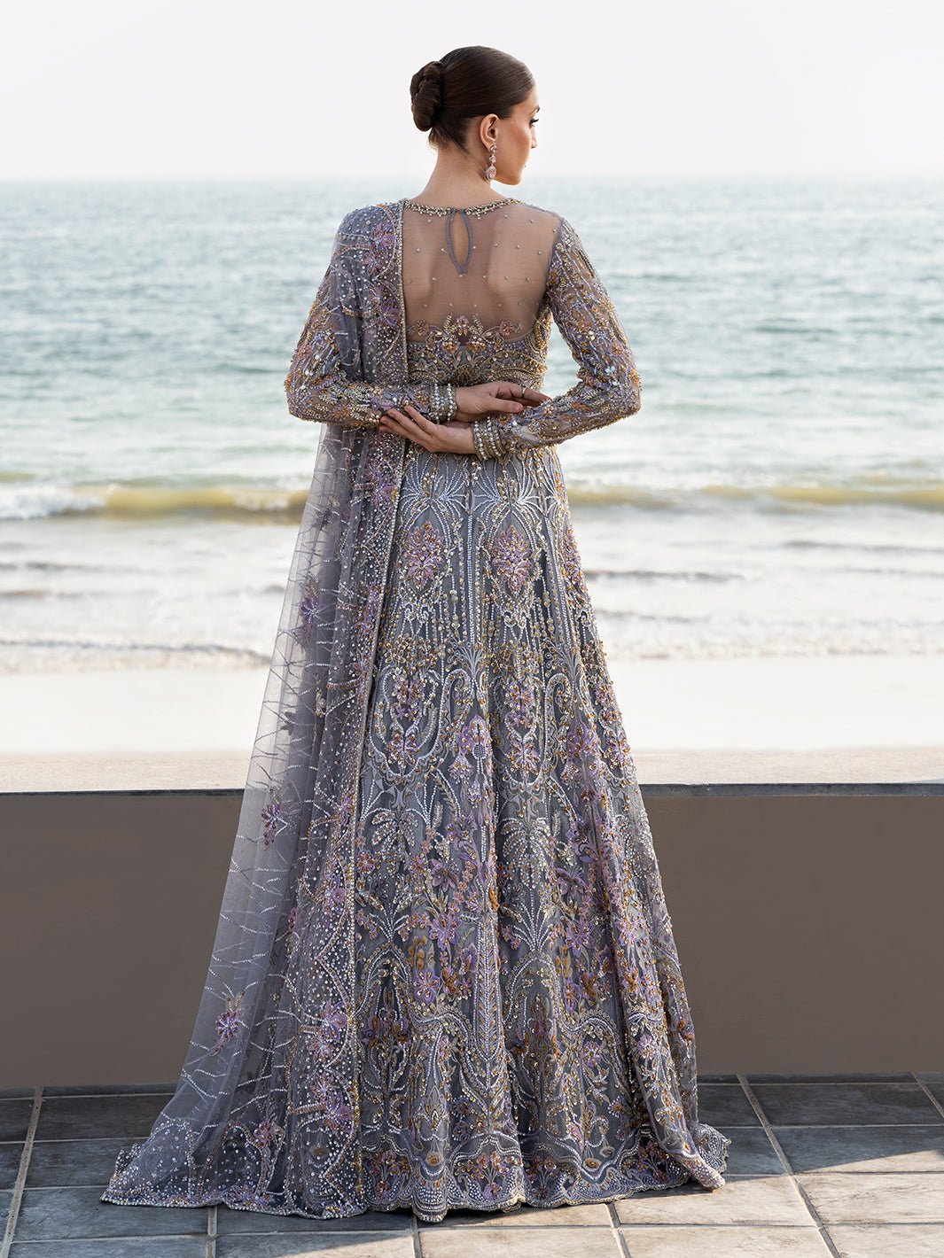 Amethyst Grey 3D Floral Tulle Lehenga Choli (3-Piece) - Image 3