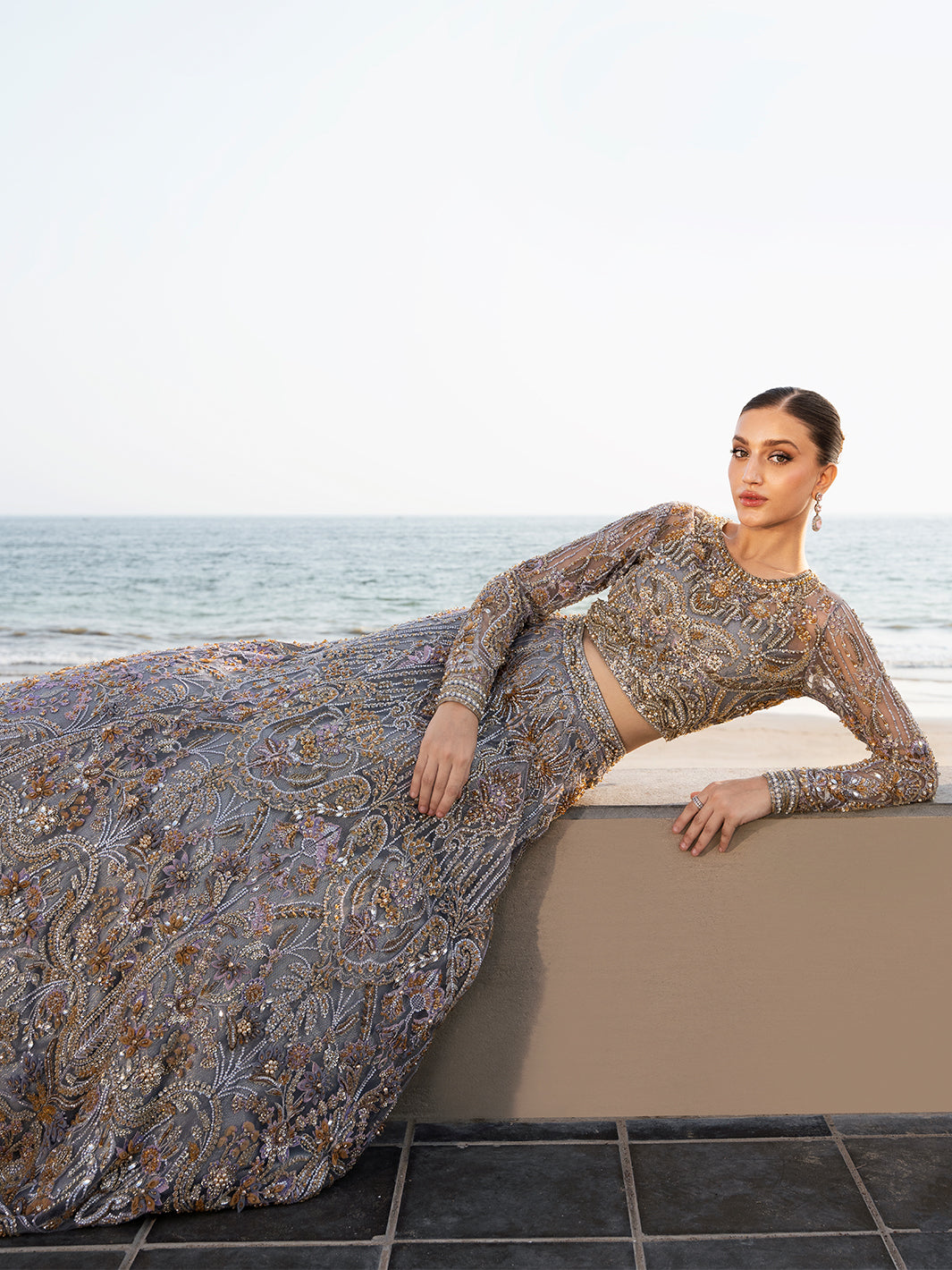 Amethyst Grey 3D Floral Tulle Lehenga Choli (3-Piece) - Image 8