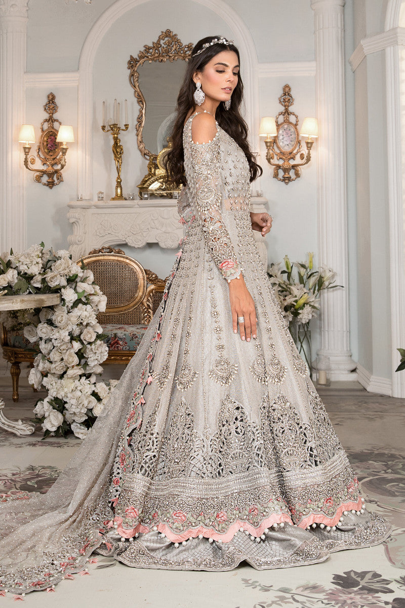 Pakistani Grey Hand Embroidered Zari Net & Jamawar Lehenga (3-Piece) - Image 3