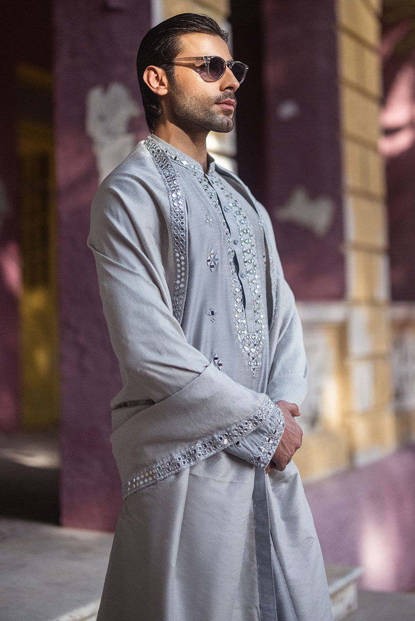 Grey Mirror Work Khaddi Silk Kurta (3-Piece) - Image 4
