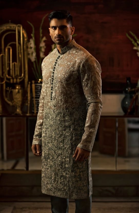 Oyster Grey Embroidered Organza Kurta (2-Piece) - Image 2