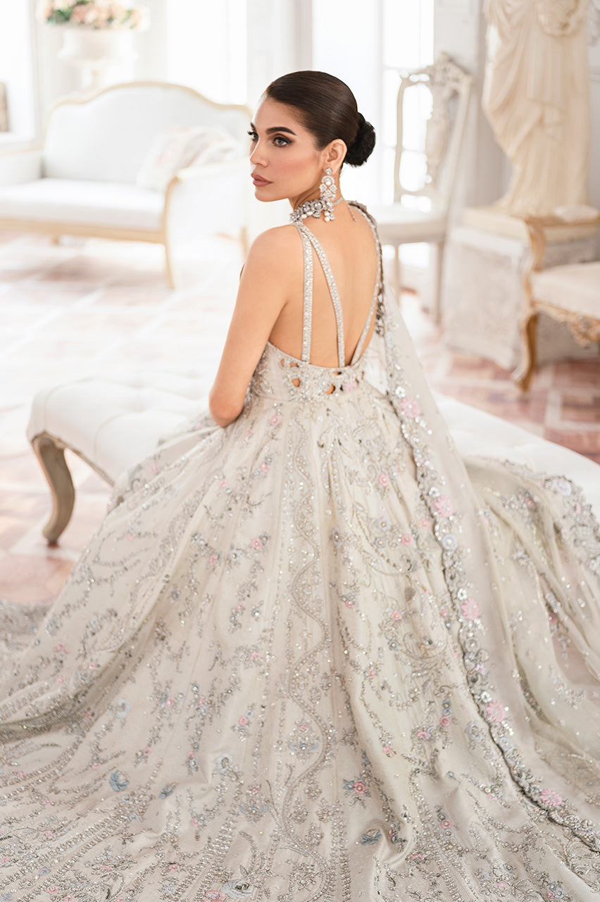 Grey Hand-Embroidered Silk Jamawar Pishwas (2-Piece) - Image 6