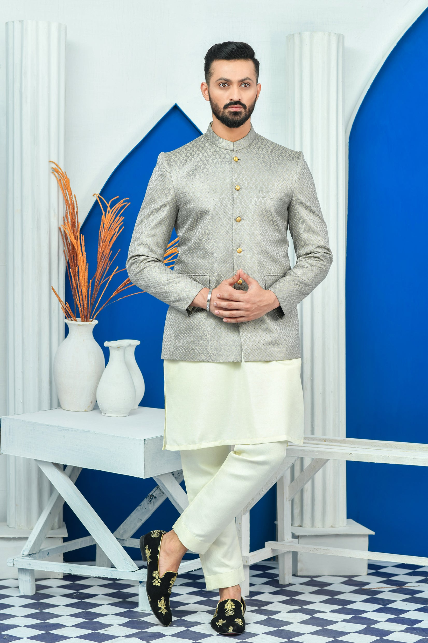 Grey Aari Embroidered Jamawar Prince Coat (1-Pc) - Image 4