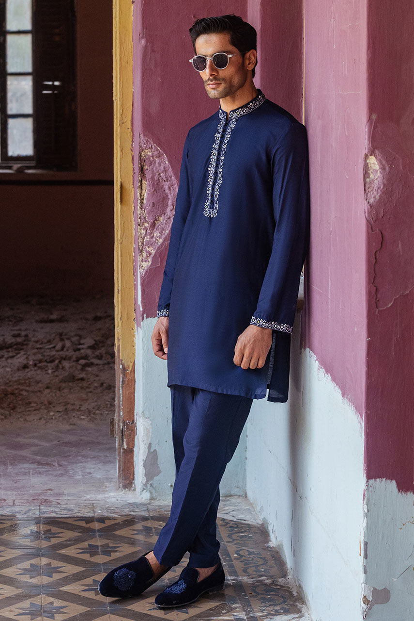 Silverish Grey Embroidered Raw Silk Prince Coat (3-Piece) - Image 4