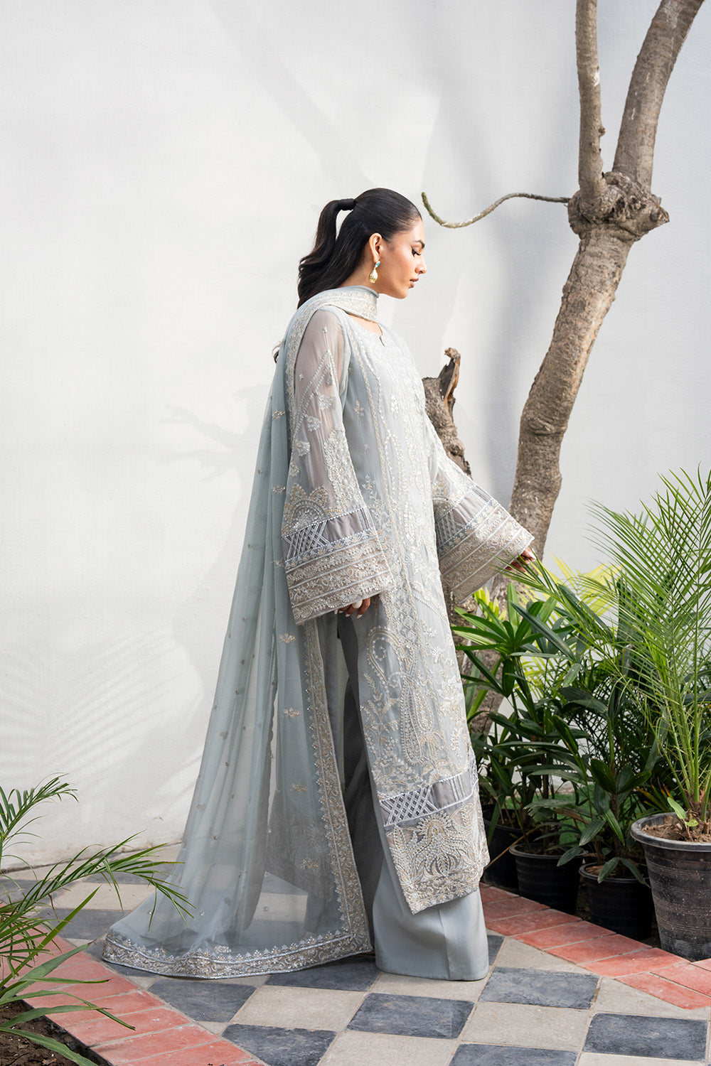 Steel Grey Embroidered Chiffon & Organza Suit (3-Piece) - Image 4
