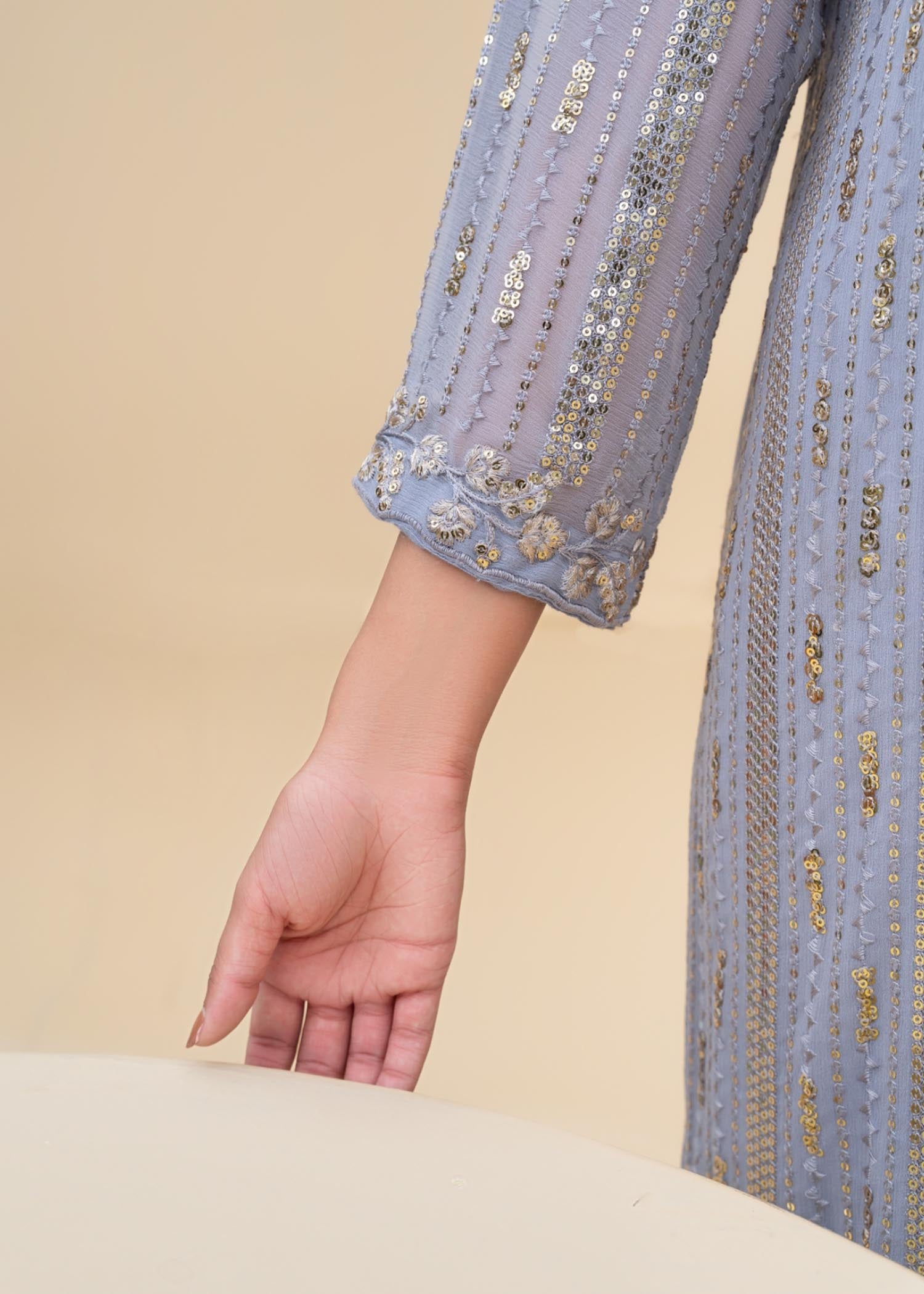 Pakistani Grey Embroidered Chiffon Kurta Set (3-Piece) - Image 5