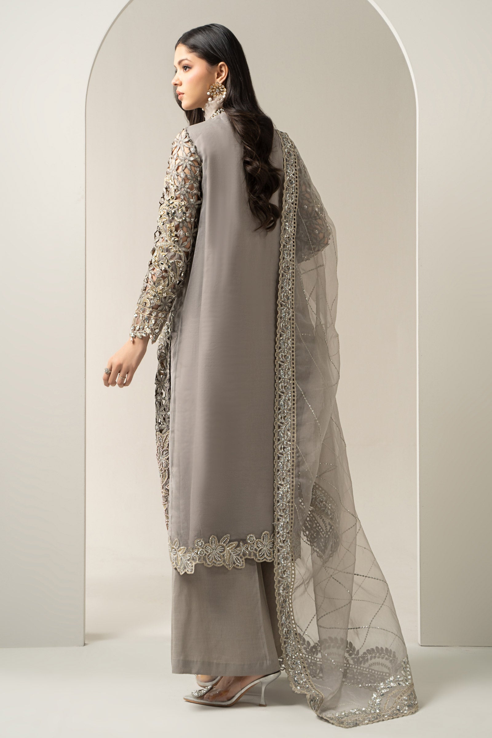 Pakistani Grey Embroidered Organza & Raw Silk 3-Piece Suit - Image 9