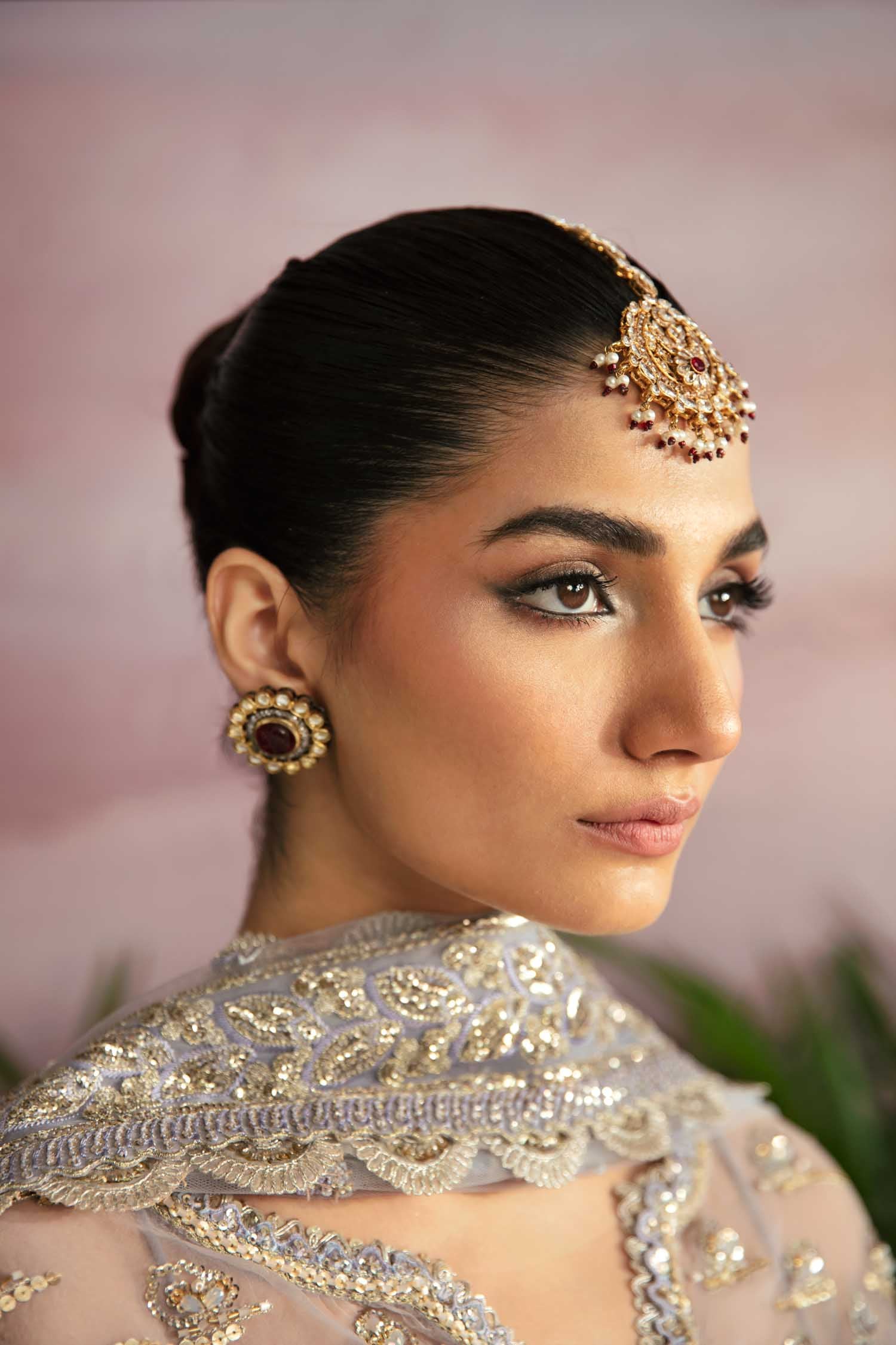 Pakistani Silver Grey Hand-Embellished Organza Kameez (3-Piece) - Image 5