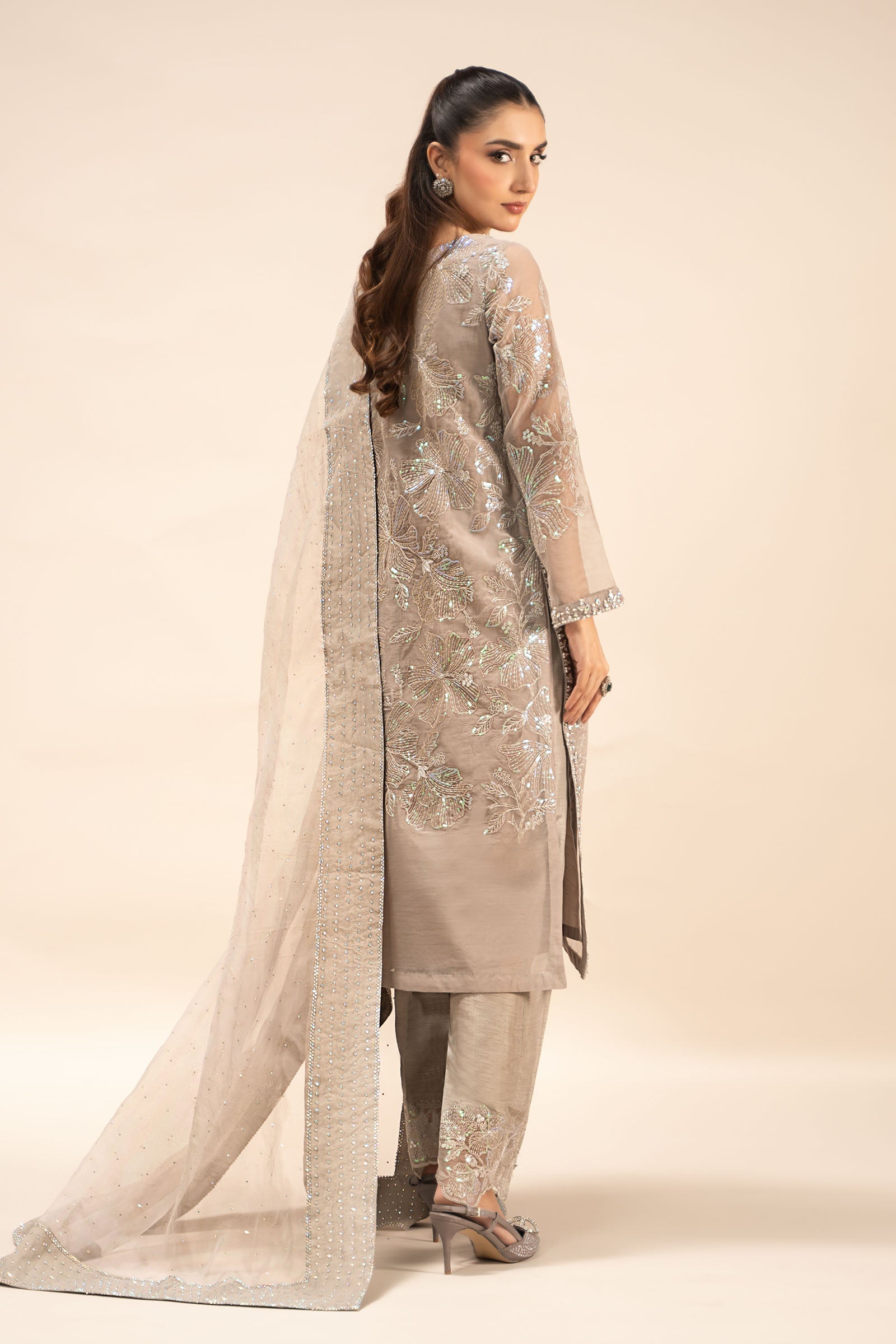 Pakistani Grey Embroidered Organza 3-Piece Suit - Image 14