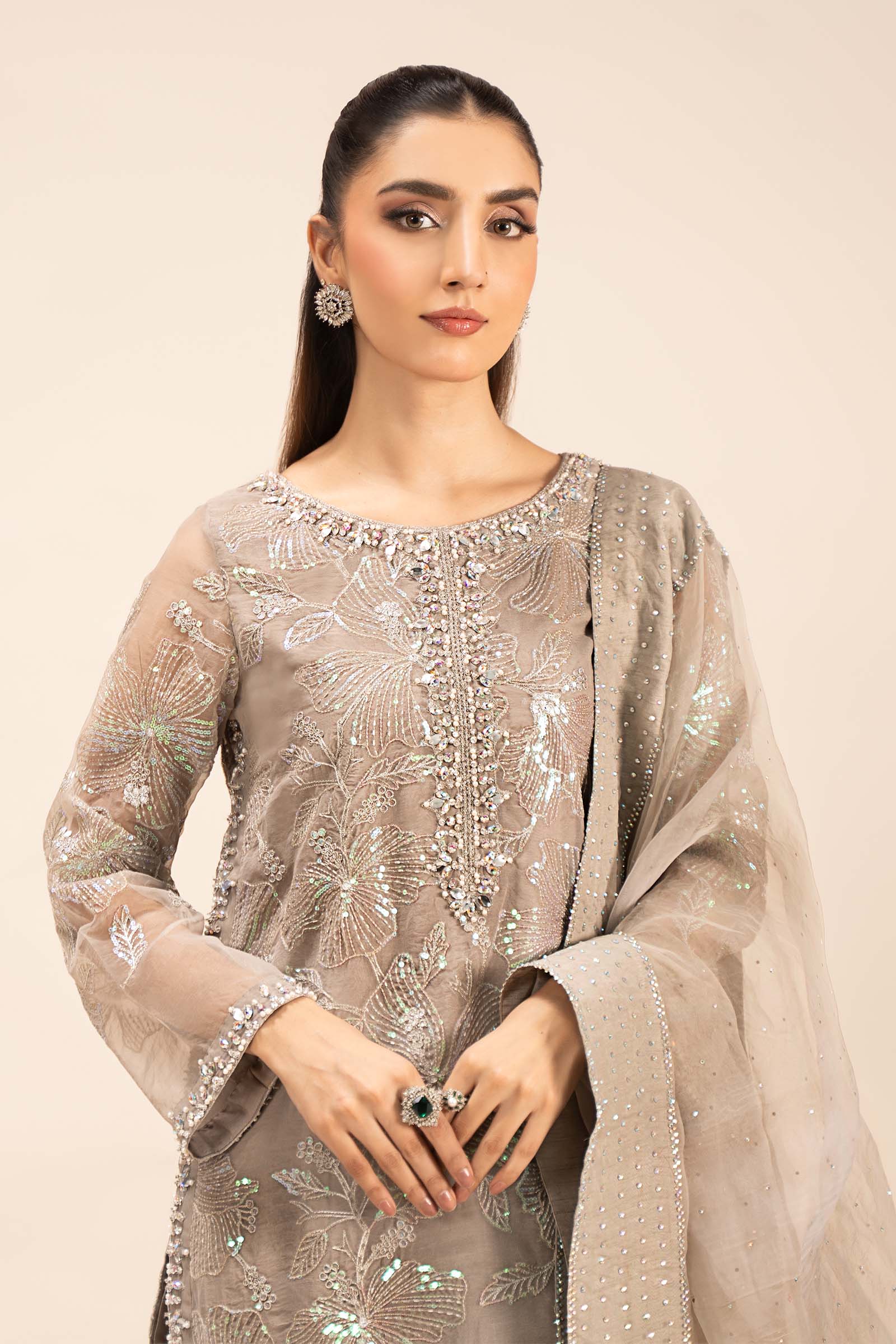 Pakistani Grey Embroidered Organza 3-Piece Suit - Image 9