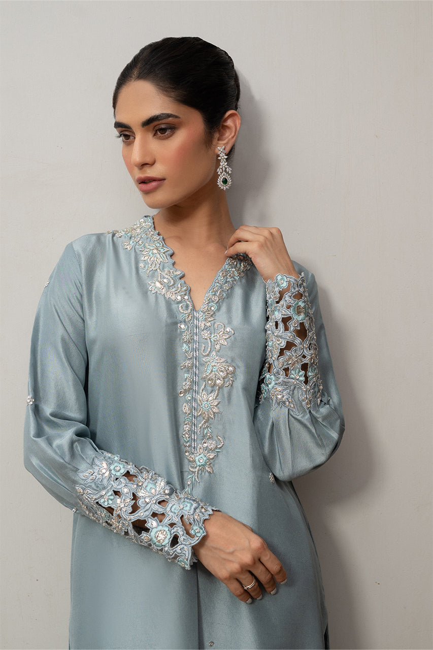 Pakistani Grey Embroidered Raw Silk Salwar Kameez (2-Piece) - Image 5