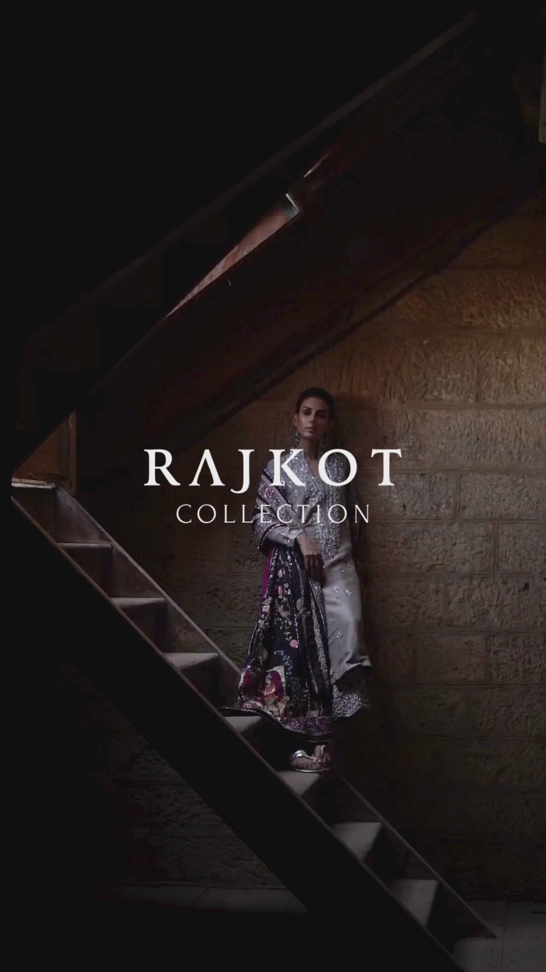 Pakistani Light Grey Zardozi Raw Silk Kurta Set (3-Piece) - Image 9