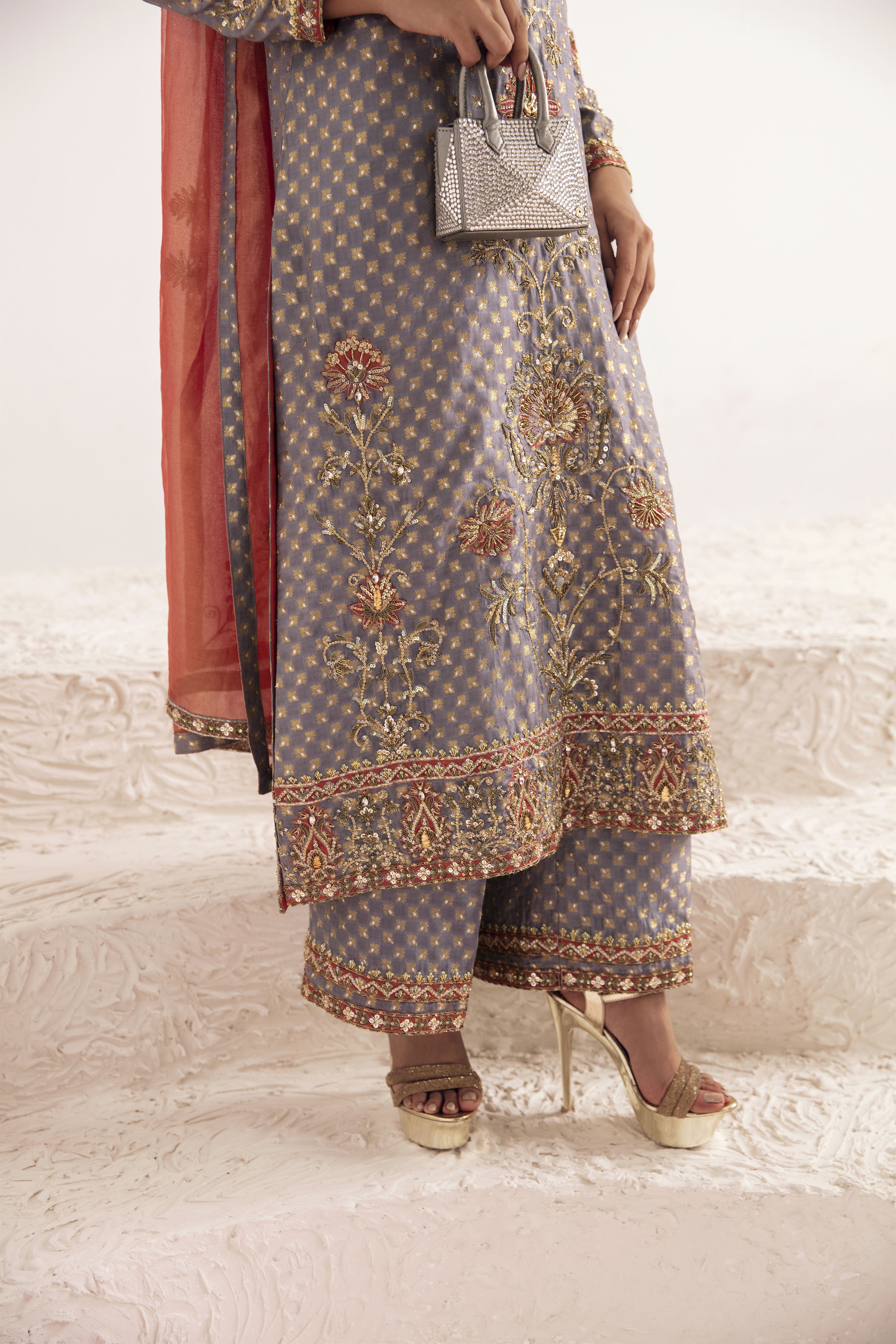 Pakistani Porpoise Grey Zardozi Silk Jamawar Salwar Kameez (3-Piece) - Image 2