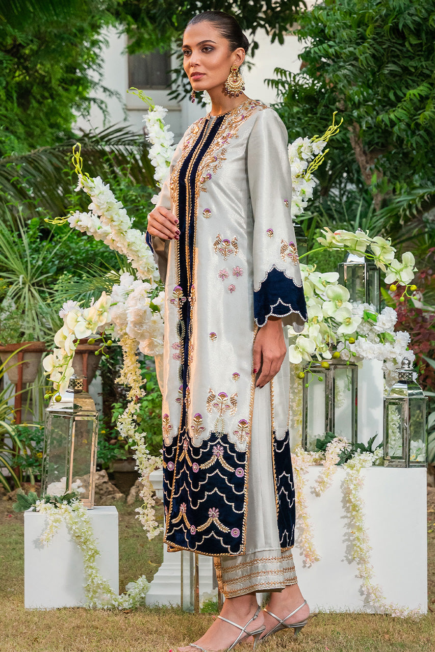 Metallic Grey Embroidered Tissue Jacket & Culottes (2-Piece) - Image 3